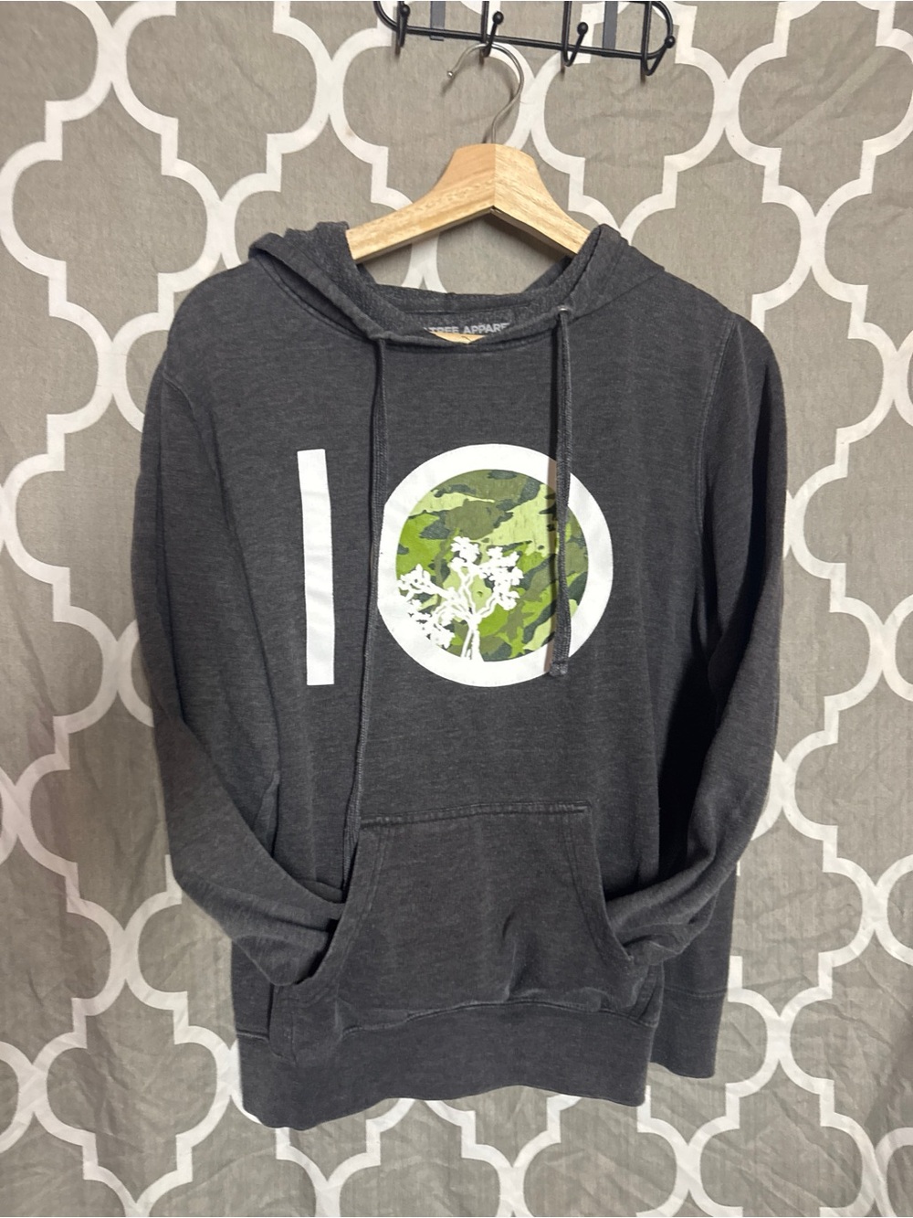 Tentree Dark Grey Camo Tree Logo Hoodie Pullover Medium Flawed
